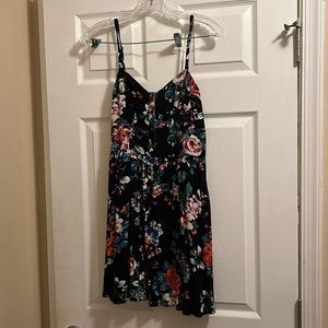 Express Floral Sundress With Pockets